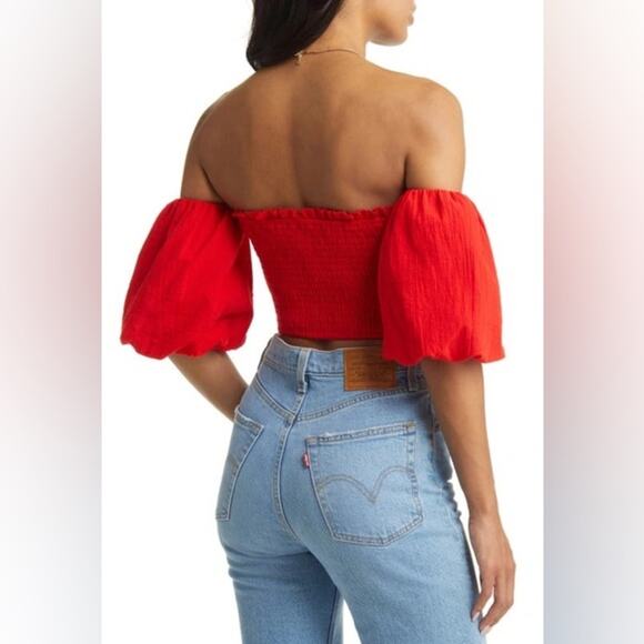 VICI red small crop top- puff sleeves size Small (b10) - Picture 2 of 3